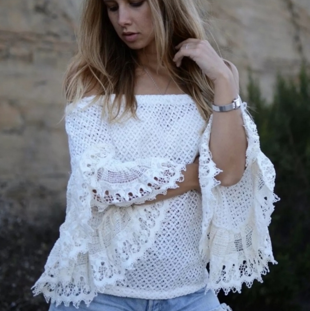 Jen’s Pirate Booty x Free People Off Shoulder Top